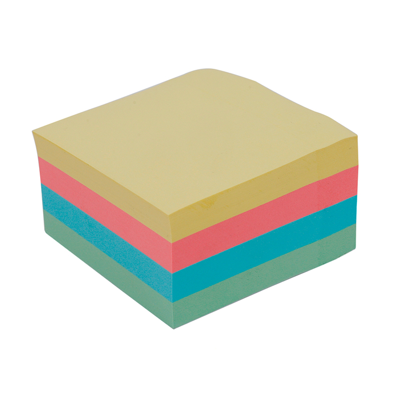 A variety of memo pads and note papers for everyday writing